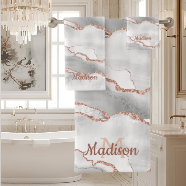 Modern Monogram White Agate Rose Gold Glitzer Badhandtuch Set (Von Creator hochgeladen)