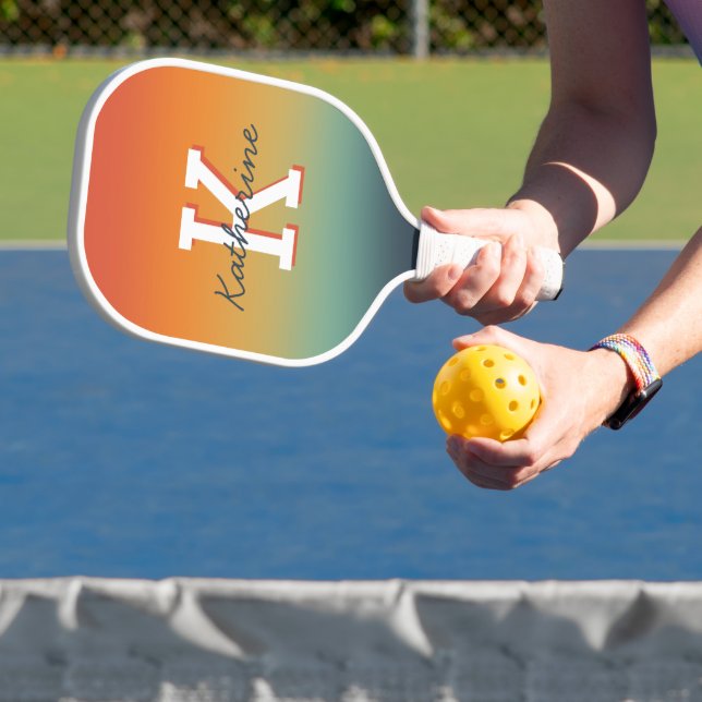 Modern Monogrammed Name Cool Gradient  Pickleball Schläger (InSitu)
