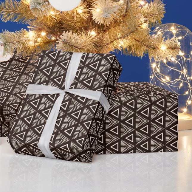 Modern Mudcloth Geometric Design Wrapping Paper Geschenkpapier (Feiertage)