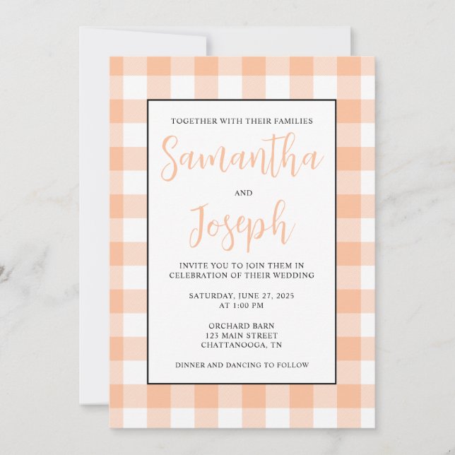 Modern Name Peach Gingham Country Wedding Einladung (Vorderseite)