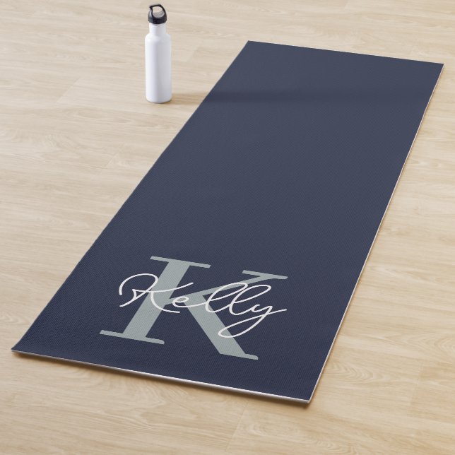 Modern Navy Blue Monogram Script Yogamatte (Beispiel)