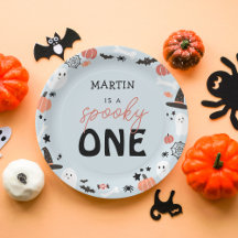 Modern Niedlich Spooky Ein Halloween Junge 1. Gebu