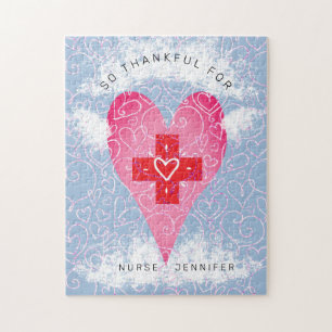 Modern Nurse Rosa Herz mit Wolken Dankbarkeit Name Puzzle