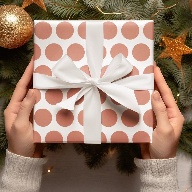 Modern Orange Polka Dots Christmas Geschenkpapier (Von Creator hochgeladen)