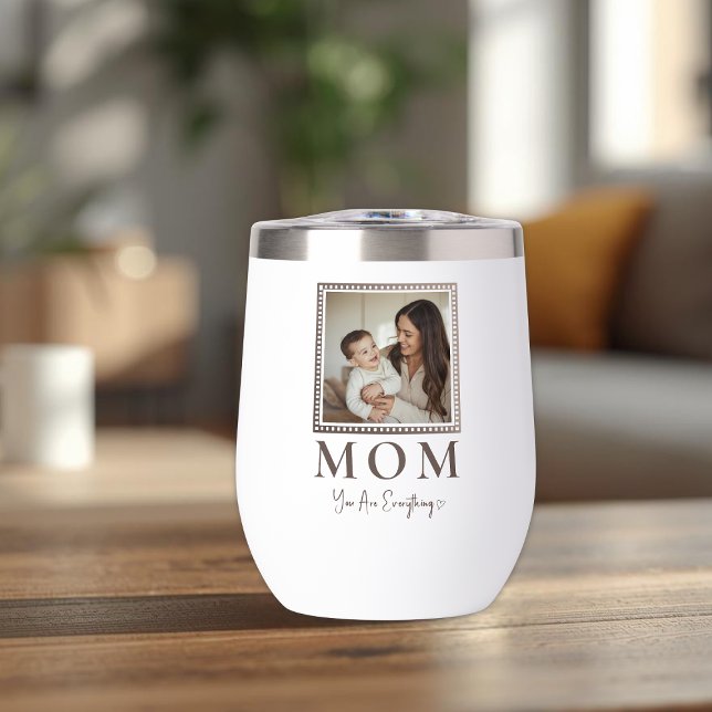 Modern Personalized Mom Photo Wine Tumbler (Von Creator hochgeladen)