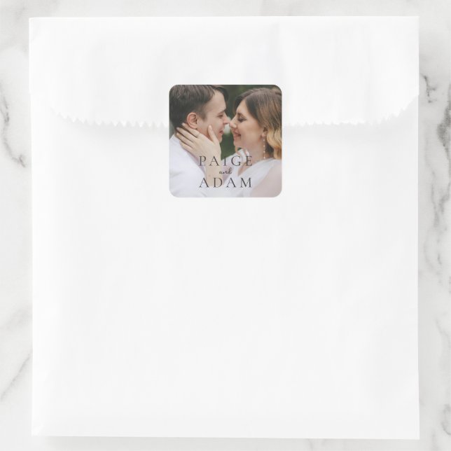 Modern Photo Editorial Wedding Quadratischer Aufkleber (Tasche)