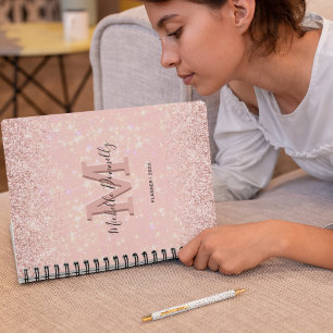 Modern Pink Glitzer Monogram Name 2026 Planer