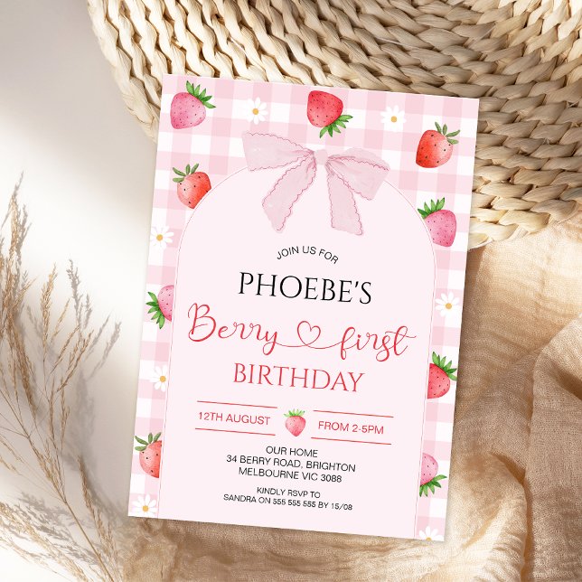 Modern Pink Plaid Arch Berry First Birthday Einladung (Berry First Birthday Invitation, Berry First Birthday Invite, Strawberry First Birthday Invitation )