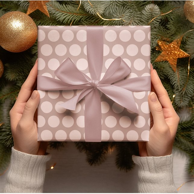 Modern Pink Polka Dots Weihnachtswrapping Papier Geschenkpapier (Von Creator hochgeladen)
