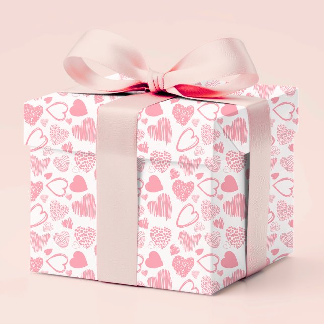 Modern Pink White Romantic Love Heart Doodle Geschenkpapier (Von Creator hochgeladen)