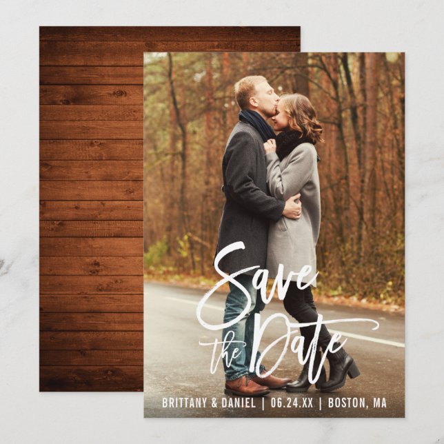 Modern Pinsel Script Foto Save the Date Card Wood Einladung (Vorne/Hinten)