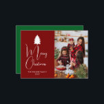 Modern Red Block Signature Merry Christmas Photo Feiertagskarte<br><div class="desc">Celebrate the season with this bold and modern Christmas design featuring a vibrant red color block and elegant signature typography. The clean minimalist layout perfectly frames your family photo,  creating a sophisticated and joyful greeting for all your loved ones.</div>