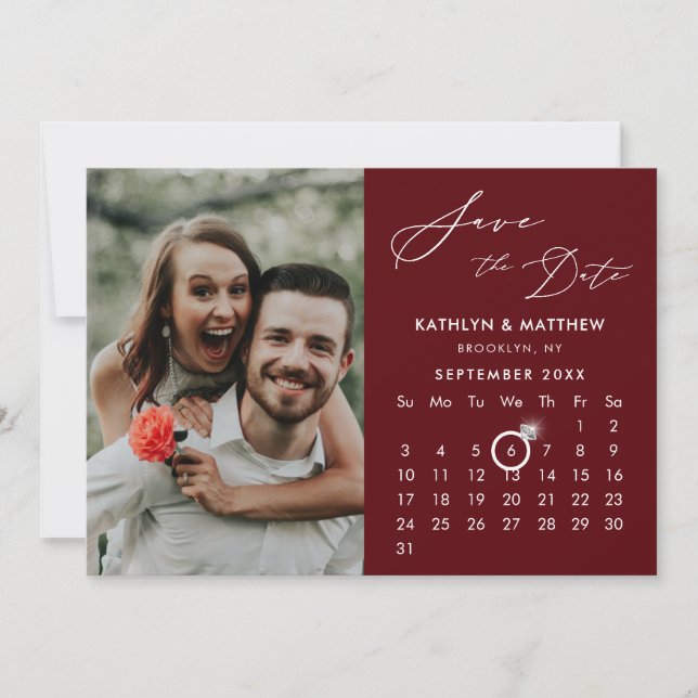 Modern Red Elegant Script Custom Calendar Foto Save The Date (Vorderseite)