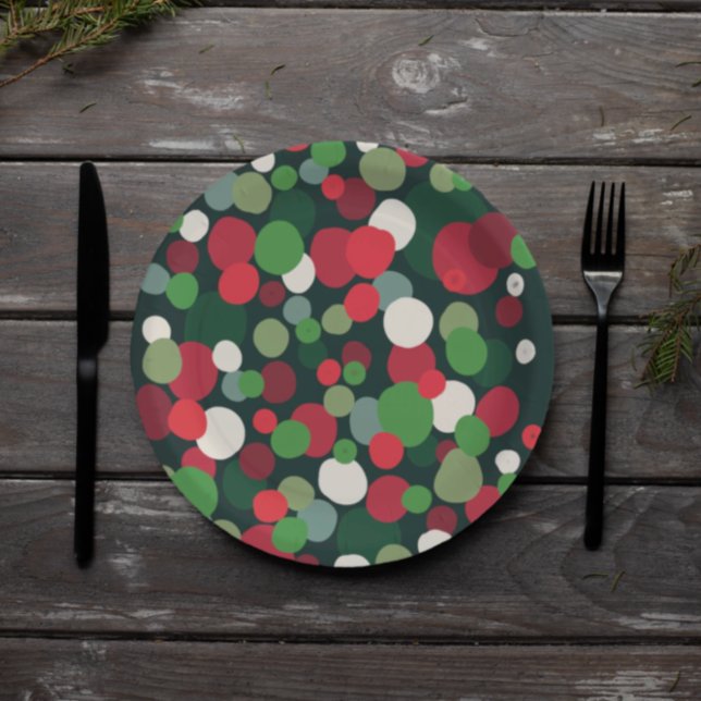 Modern Red Green Christmas Polka Dot Pappteller (Von Creator hochgeladen)