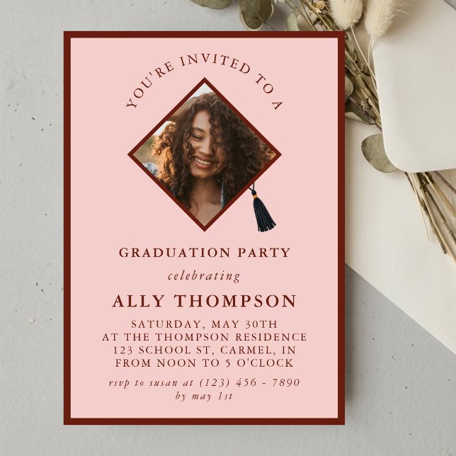 Modern Red Photo Frame Graduation Party Einladung (Modern Red Photo Frame Graduation Party Invitation)