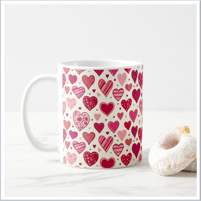Modern Red & Pink Hearts Pattern Kaffeetasse (Von Creator hochgeladen)