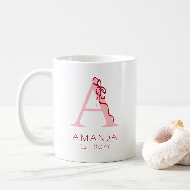 Modern rosa Einfache Initial Chic Bow Girly Monogr Kaffeetasse (Mit Donut)