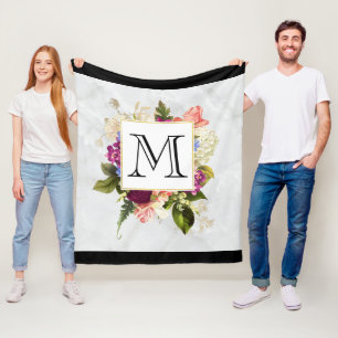 Modern rosafarbenes Blumenmotiv Fleecedecke