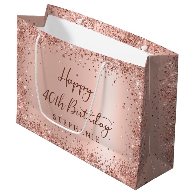 Modern Rose Gold Glitter Monogram 40th Birthday Große Geschenktüte (Vorderseite Schrägansicht)