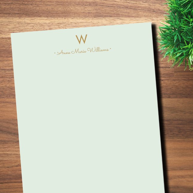 Modern Sage Green Gold Script Monogram Notizblock (Von Creator hochgeladen)