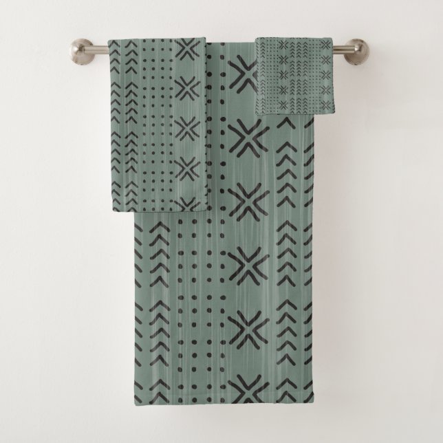 Modern Sage Green Mudcloth Afrikanisches Muster Badhandtuch Set (Insitu)