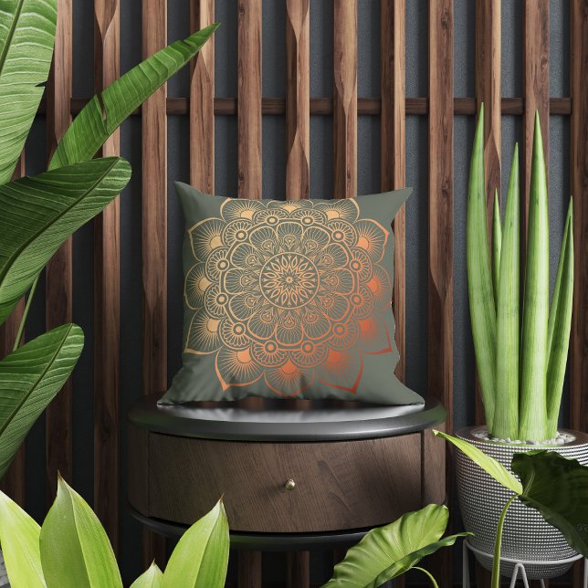 Modern Sage Green Peach Mandala Kissen (Modern Sage Green Peach Mandala Throw Pillow in a beautful brown and green boho room.)