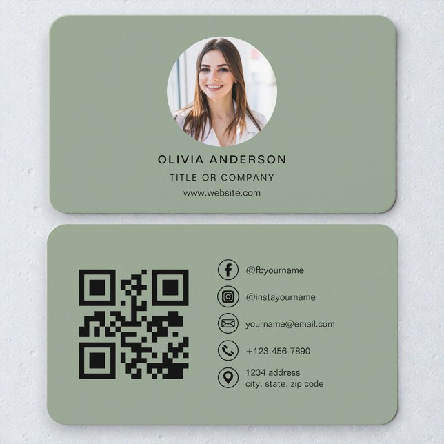Modern Sage Green Personal Brand QR Code Visitenkarte (Von Creator hochgeladen)