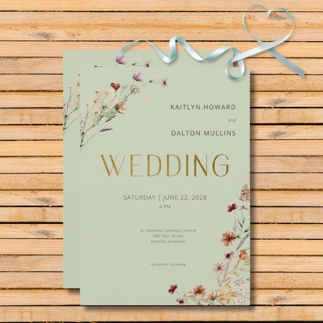 Modern Sage Green Wildblume Bouquet Wedding Einladung (Modern Sage Green Wildflower Bouquet Wedding Invitation)