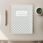 Modern Sage Polka Dots Planer<br><div class="desc">Maßgeschneidertes Planerheft mit weißen Polka-Punkten auf Weiß-Grün mit personalisiertem Namen.</div>