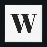 Modern Schwarz-weißer, benutzerdefinierter Anfangs Magnet<br><div class="desc">Modernes,  elegantes klassisches Chic-Skript mit individueller,  individualisierter Monogramm,  originellem,  brillantem Schwarz-Weiß-Magnet mit stilvollem Magnet</div>