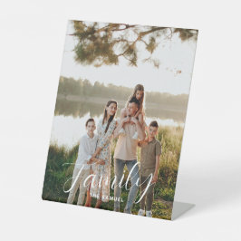 Modern Script Family Photo & Name Custom Sockelschild