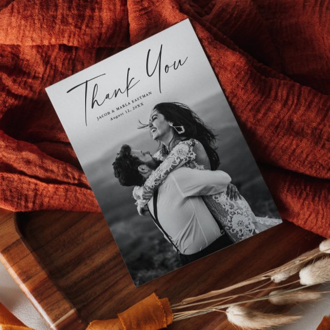 Modern Script Foto Wedding Thank You Card Einladung (Modern Script Wedding Photo Thank You Card. Available as a printed card or an instant download.)