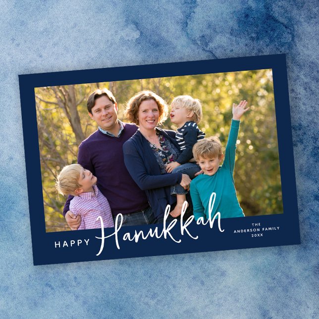 Modern Script Happy Hanukkah Foto Feiertagskarte (Von Creator hochgeladen)