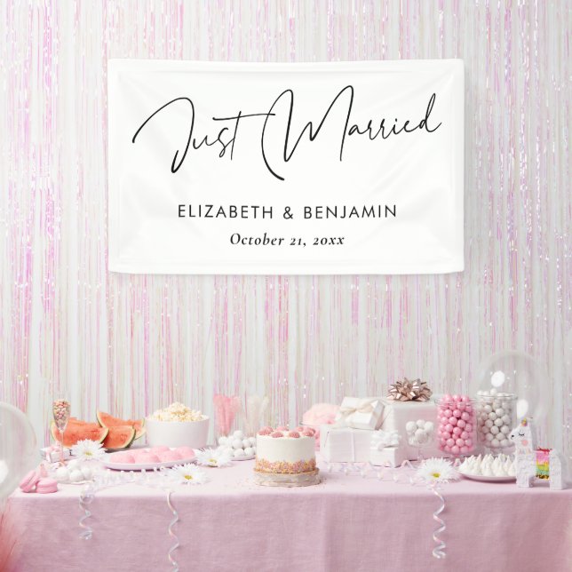 Modern Script 'Just Married' Banner - Personalisie (Party)