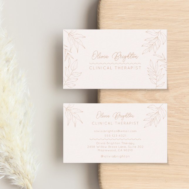 Modern Script Pale Tan Peach Therapist Visitenkarte (Von Creator hochgeladen)