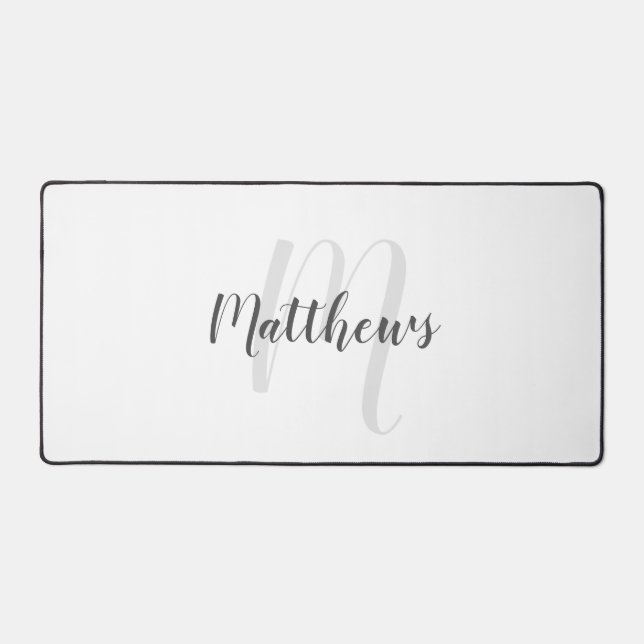 Modern Script Personalisiert Monogram und Name Schreibtischunterlage (Vorderseite)
