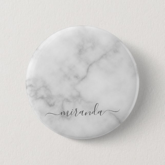 Modern Script Personalisiert Name White Marble Button (Vorderseite)