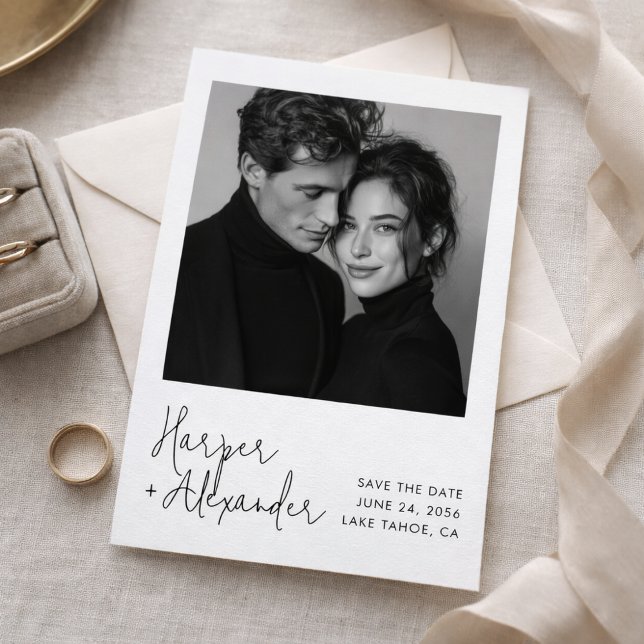 Modern Script Polaroid Photo Wedding Save the Date (Von Creator hochgeladen)