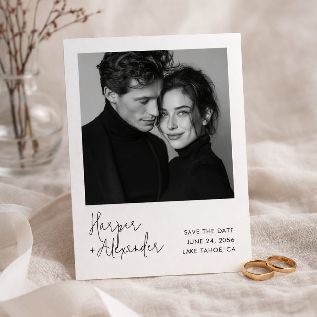 Modern Script Polaroid Photo Wedding Save the Date (Von Creator hochgeladen)