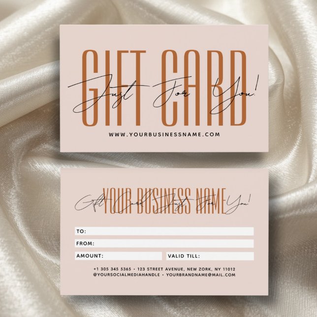 Modern script typography business gift card  (Von Creator hochgeladen)