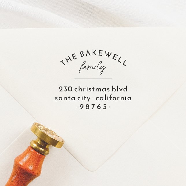 Modern Serif Divided Family Name Return Address Permastempel (Von Creator hochgeladen)