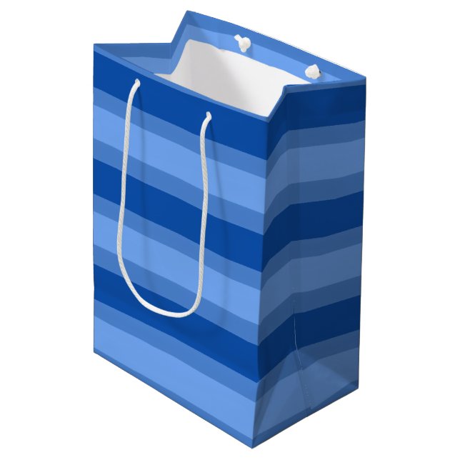 Modern Simple Blue Navy Two Tone Strip Name Mittlere Geschenktüte (Vorderseite Schrägansicht)