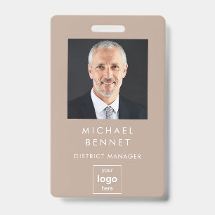 Modern Simple Brown Corporate Foto ID Ausweis