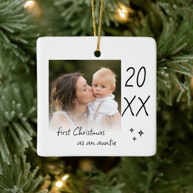 Modern Simple First Christmas As Auntie Photo Keramikornament (Baum)
