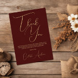 Modern Simple Gold Burgundy Red Dankeskarte<br><div class="desc">Diese moderne,  elegante und minimalistische Dankeschön-Karte ist der perfekte Weg,  Ihre Gefühle mit Freunden und Familie zu teilen. Es zeichnet sich durch eine bordeauxrote und goldene Tontypografie aus.</div>
