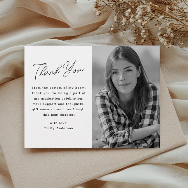 Modern Simple Graduation Photo Thank You Postkarte (Von Creator hochgeladen)