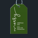 Modern Simple Merry Christmas Script Green Geschenkanhänger<br><div class="desc">Fügen Sie Ihren Urlaubsgeschenke eine Touch von Moderne Eleganz mit den Modern Simple Merry Christmas Script Green Geschenktagen hinzu. Diese stilvollen und minimalistischen Geschenketiketten sind die perfekte Touch für Ihre Geschenke. Das Design zeichnet sich durch das Wort "Merry" in einem trendigen und auffälligen Schriftart aus und schafft so einen visuell...</div>