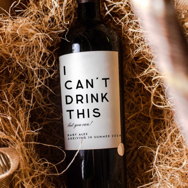 Modern Simple Pregnancy Announcement Wine Label Weinetikett (Von Creator hochgeladen)