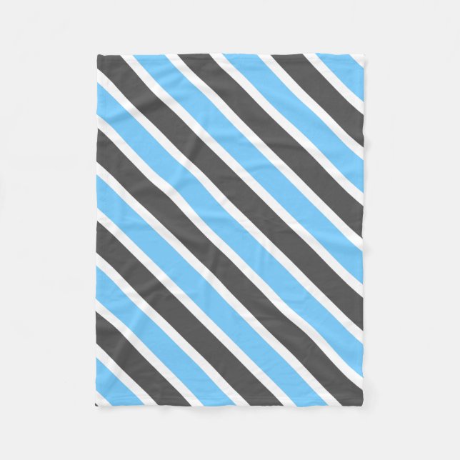 Modern Sky Blue Gray Diagonal Stripes Fleecedecke (Vorderseite)