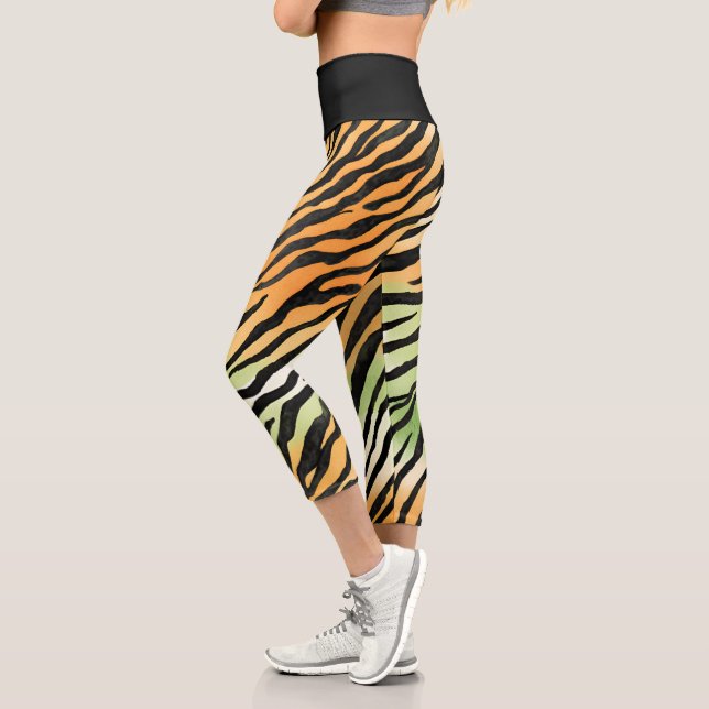 Modern Strickte Tigerhaut Print big cats feline a Capri Leggings (Links)